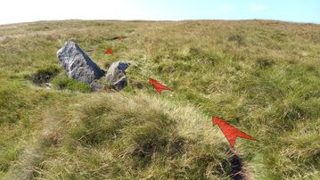 A photo of step 13 of the Axe Edge Walk route, with red arrows superimposed to show the way.